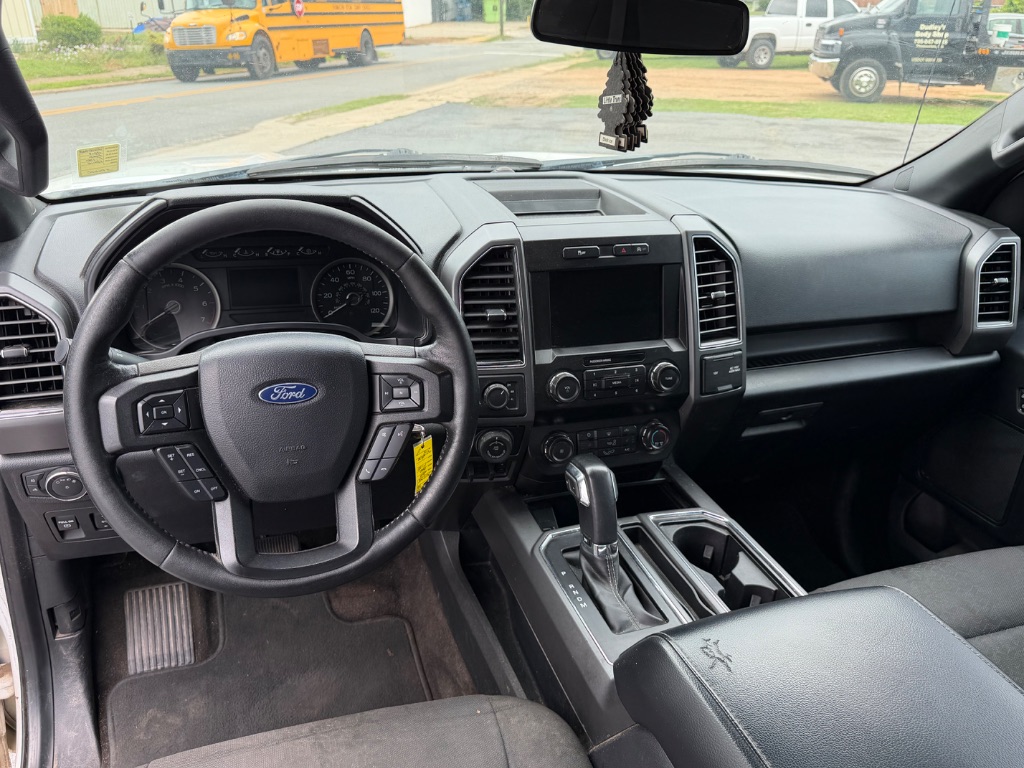 2019 Ford F-150 XLT - Photo 11