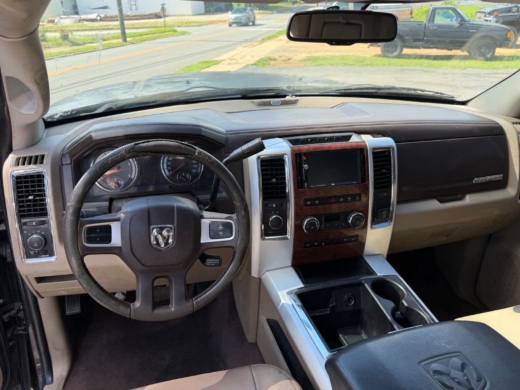 2010 RAM Ram 2500 Pickup Laramie - Photo 11