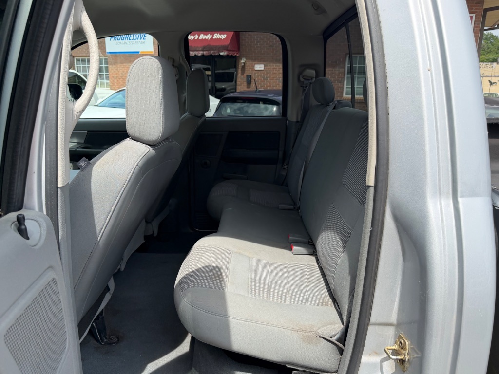 2007 Dodge Ram 2500 Pickup ST - Photo 10