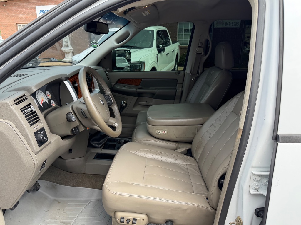2006 Dodge Ram 3500 Pickup Laramie - Photo 9